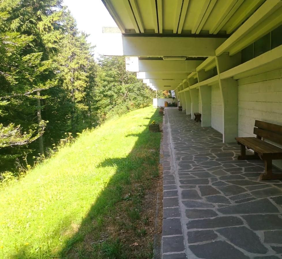 View-Stunning 2 Bedroom Apartment In The Heart Of Alps Селла-Невеа Экстерьер фото